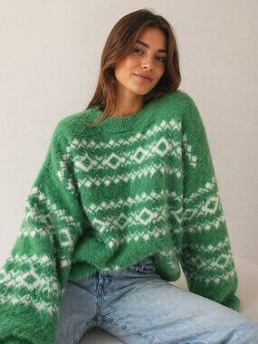 Aerie Fuzzy Fair Isle Sweater Green White Cozy Soft Knit Pullover XXS Oversized